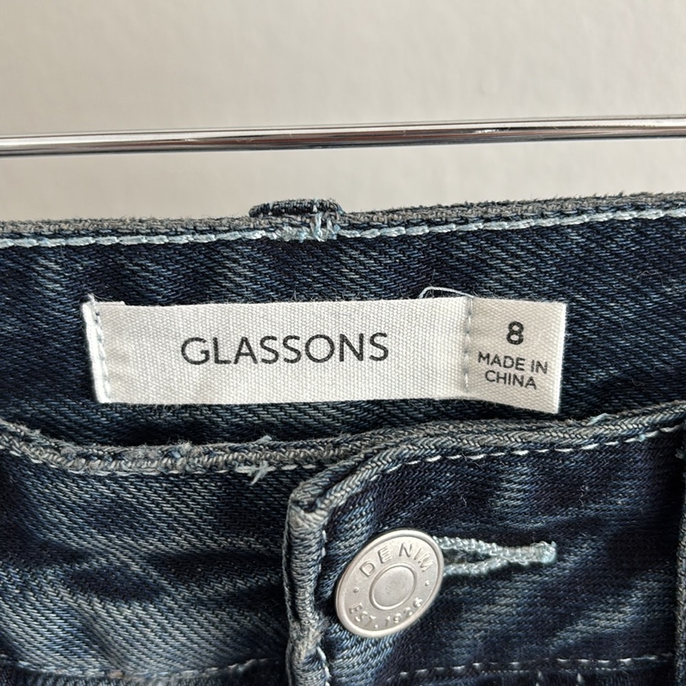 Glassons Chain-Stitched Statement Jeans - Picture 6 of 9